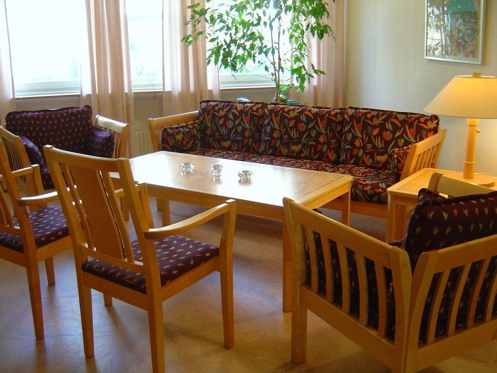 Nordiska Folkhoegskolan Bed And Breakfast Kungälv Exterior foto